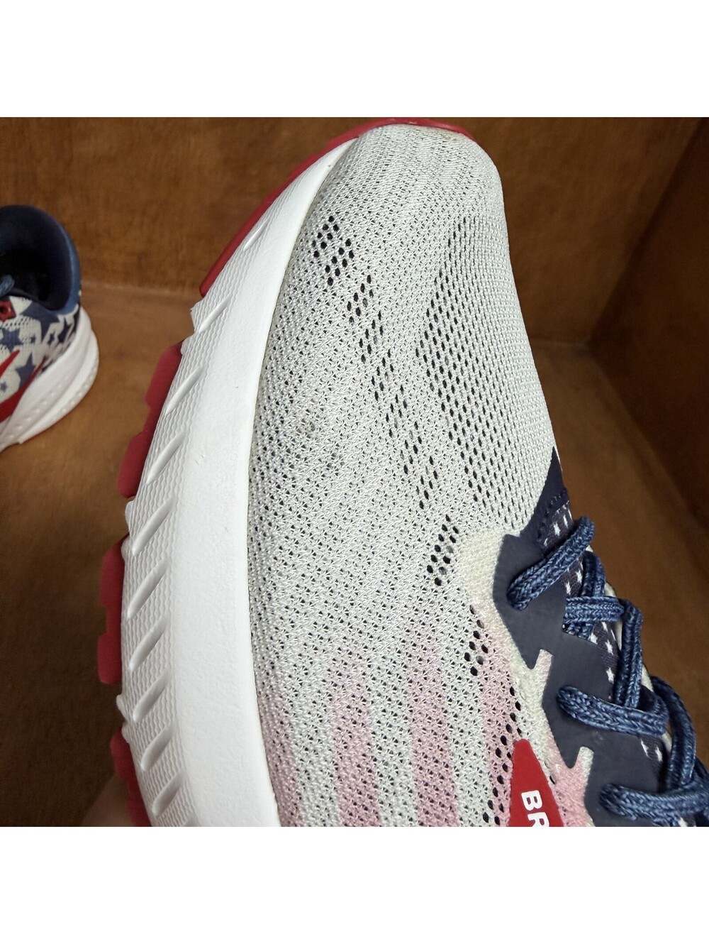 Brooks Launch 6 Running Shoes Womens 10 Patriotic USA Stars Stripes 1202851B166 - Picture 10 of 15